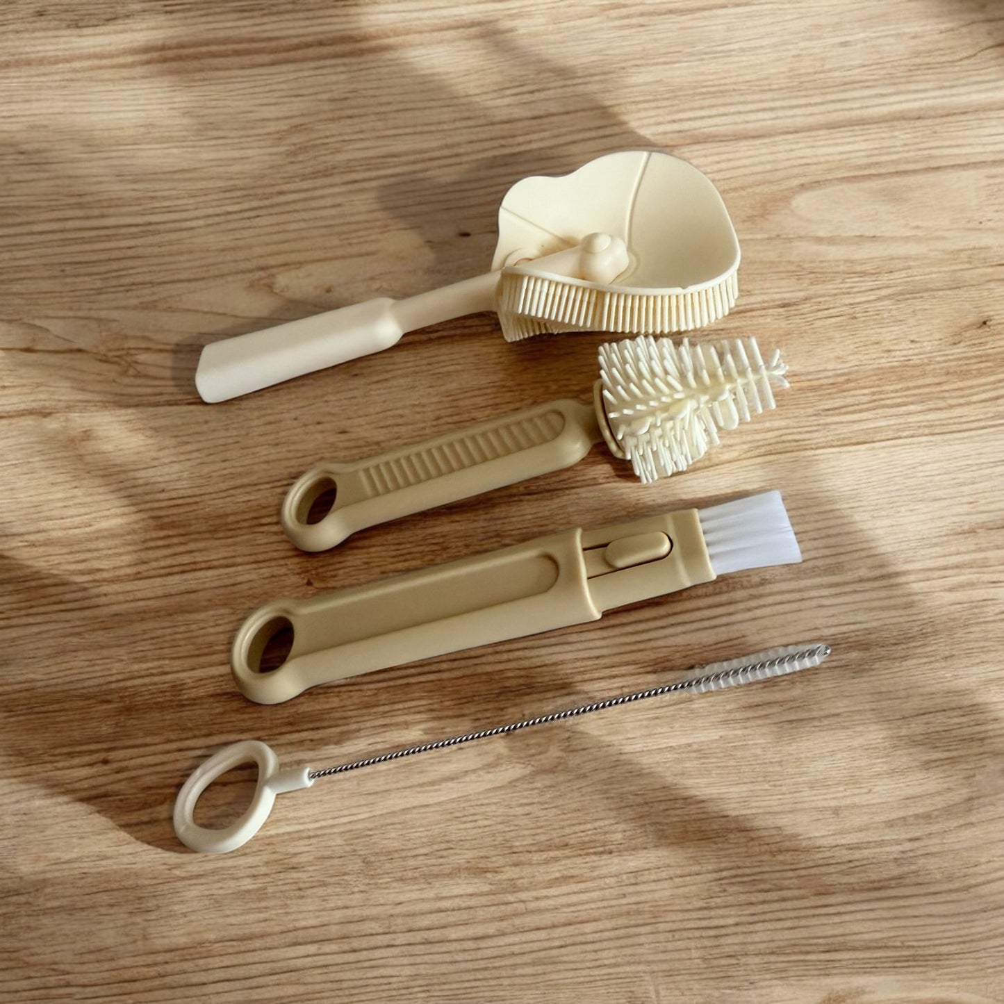4 Piece Silicone baby bottle brush set