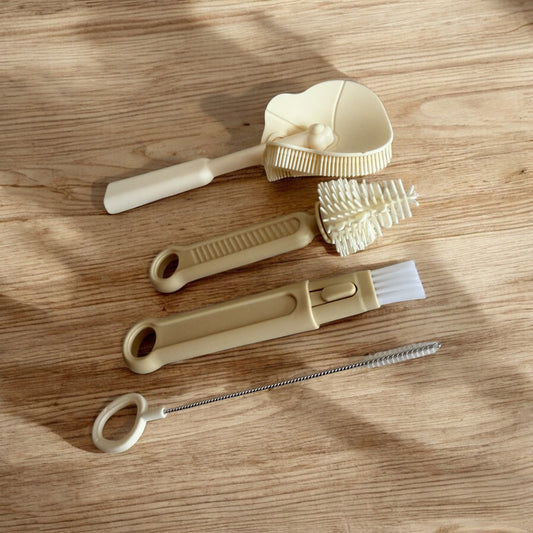 4 Piece Silicone baby bottle brush set